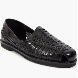 Nordstroms men’s haurache black sandals
